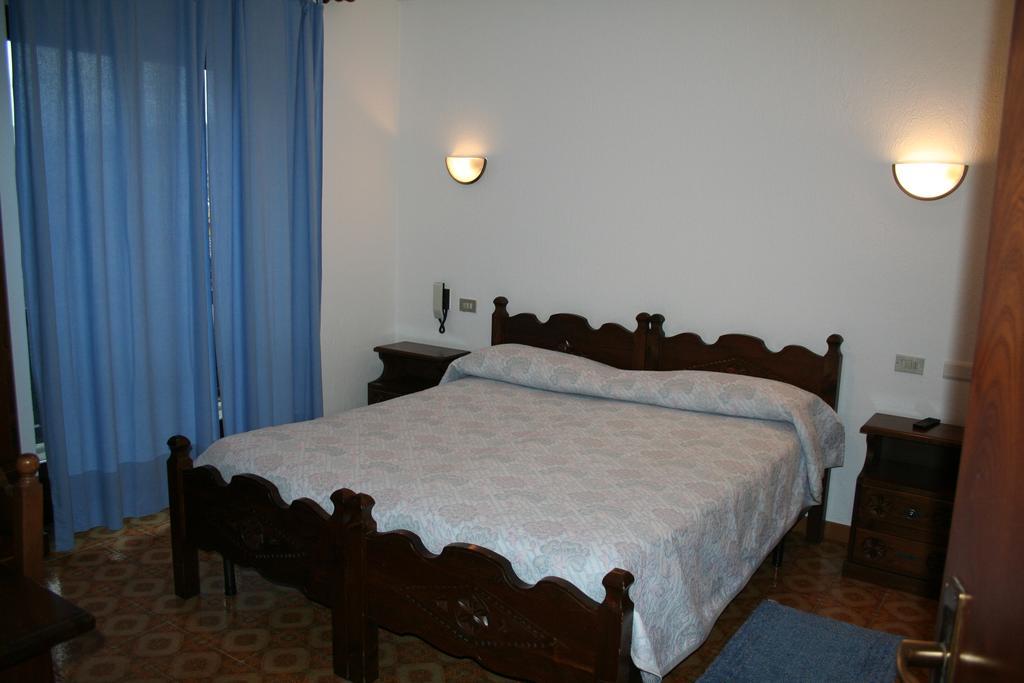 Hotel Beau Sejour Arvier Habitación foto